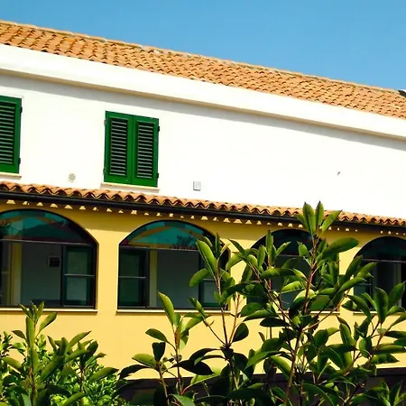 Di Ellizabeth A2 4 Posti Letto