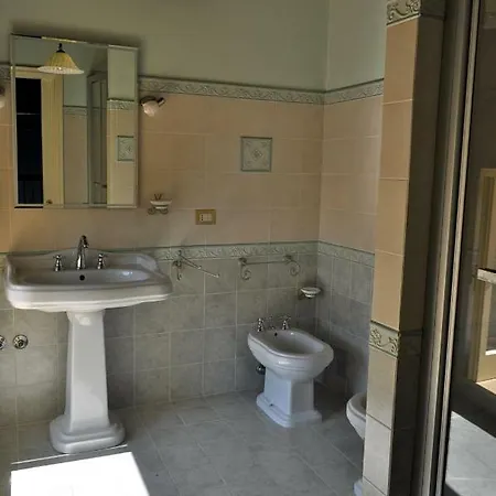 Di Ellizabeth A2 4 Posti Letto Milazzo
