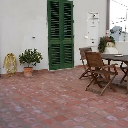 Apartament Di Ellizabeth A2 4 Posti Letto Milazzo